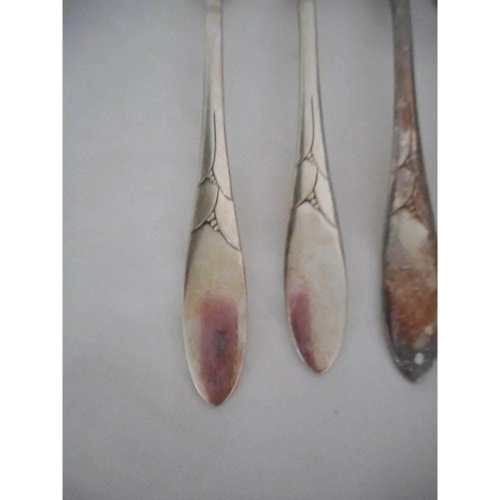 4 Oneida 1932 Lady Hamilton French Dinner forks Art Deco Community Silver Plate